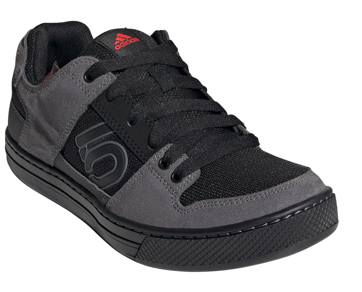 Men's Adidas Five Ten Freerider Biking Shoe in Grey Five/Core Black/Grey Four from the front
