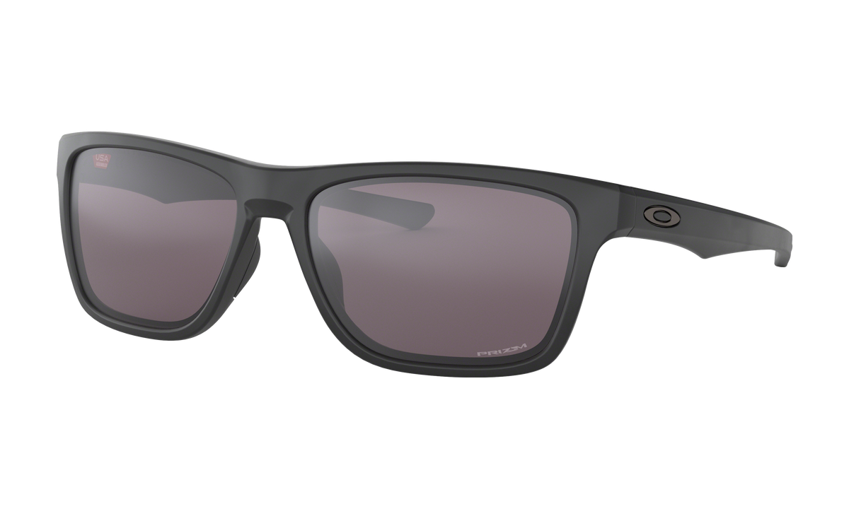 Men's Oakley Holston Sunglasses in Matte Black Prizm Grey