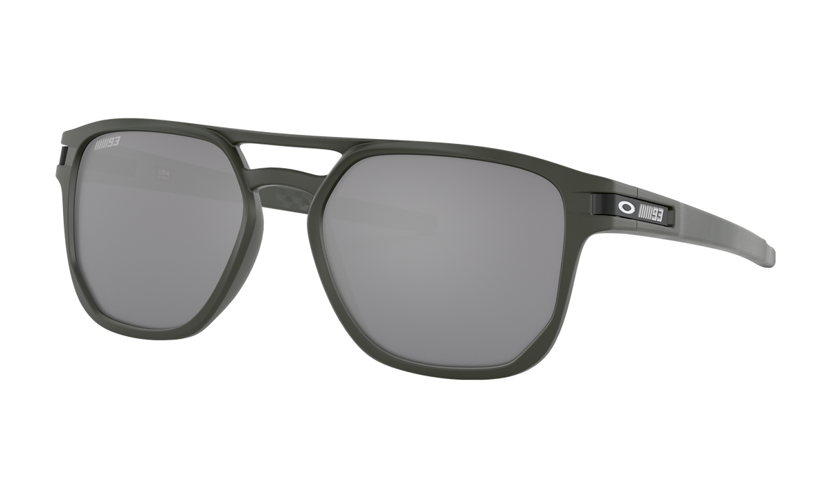 Women's Oakley Latch Beta Sunglasses in Matte Olive Prizm Black