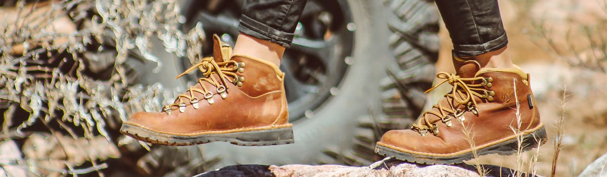 danner work boots men