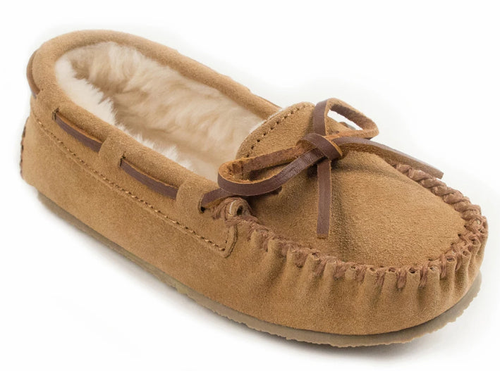 Cassie Slipper in Cinnamon from 3/4 Angle View