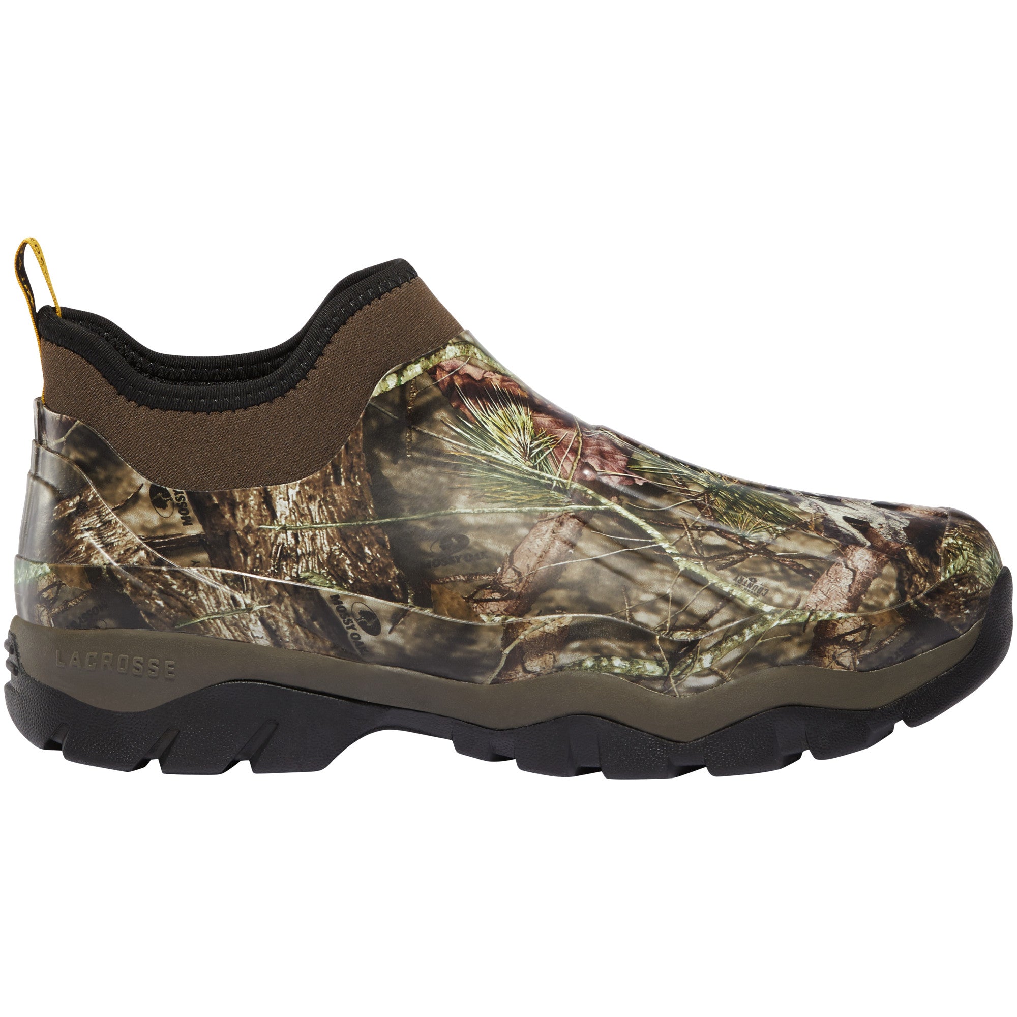 LaCrosse Men's Alpha Muddy 4.5" 3.0mm Waterproof Outdoor Boot in Mossy Oak Break-up Country from the side