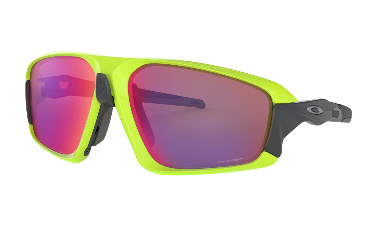 Men's Oakley Field Jacket Sunglasses in Retina Burn/Prizm Road from the front view