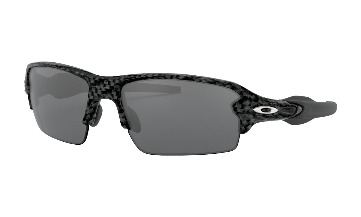 Men's Oakley Flak 2.0 Asia Fit Sunglasses in Carbon Fiber/Slate Iridium from the front view