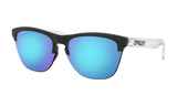 Men's Oakley Frogskins Lite Sunglasses in Matte Black Prizm Sapphire