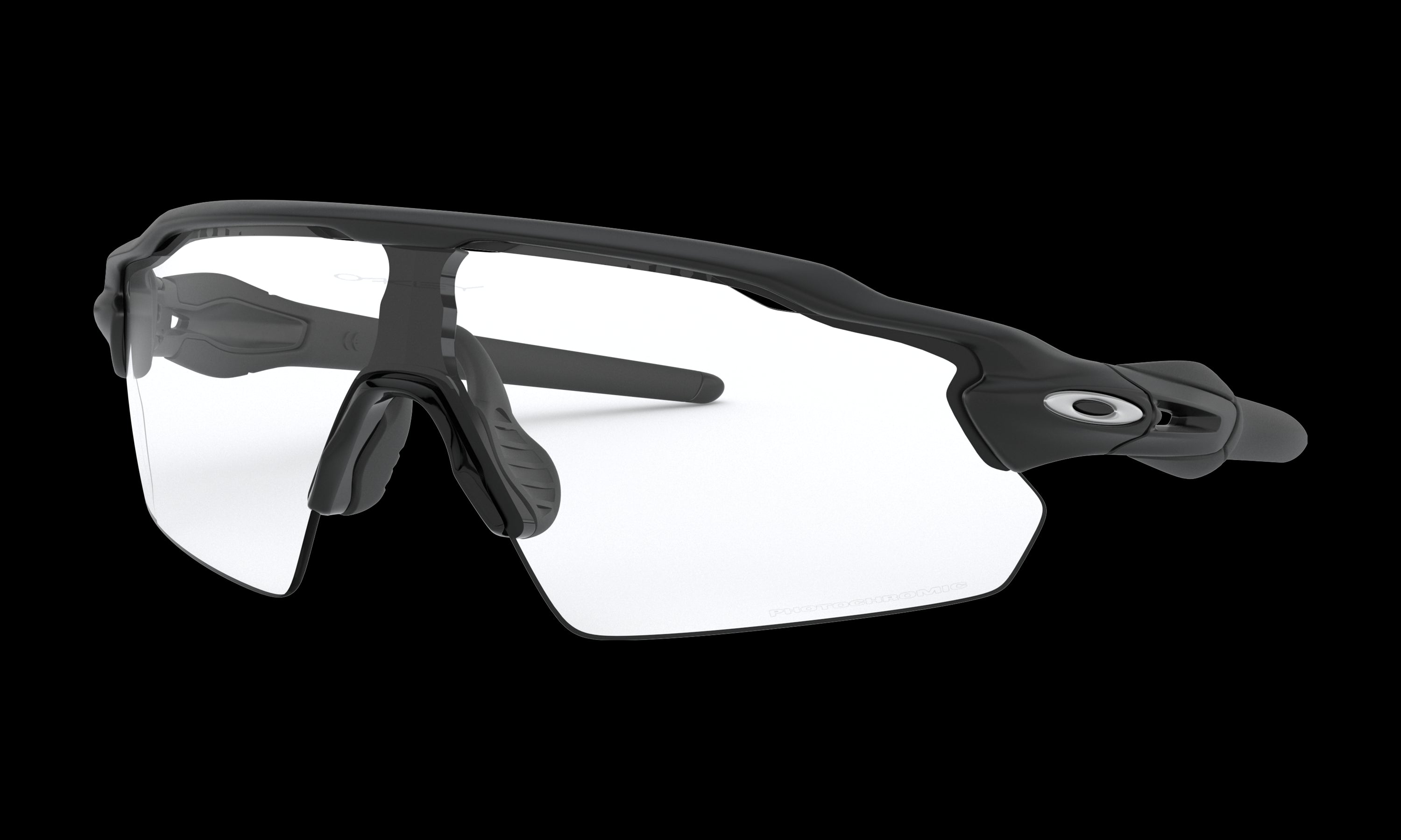 Men's Oakley Radar Ev Pitch Sunglasses in Matte Black Clear to Black Iridium Photochromic