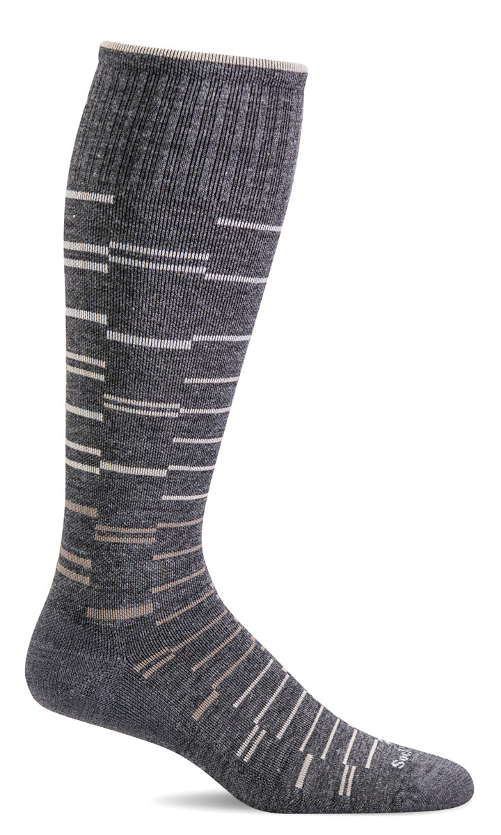 Men's Sockwell Dashing Moderate Graduated Compression Sock in Charcoal from the front view