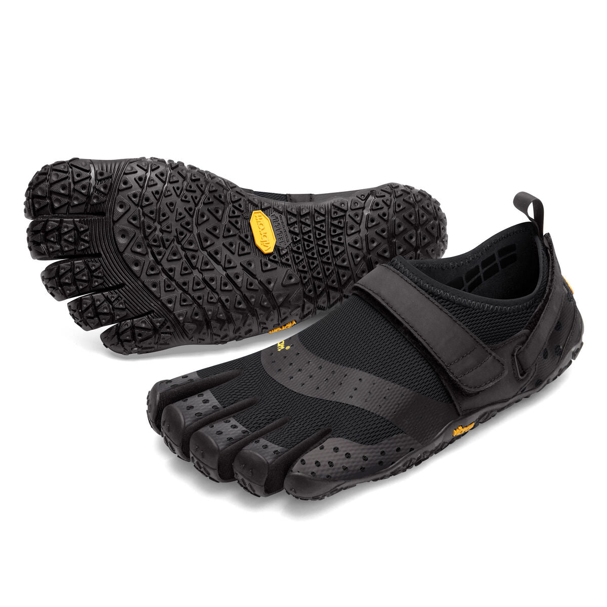Men's Vibram Five Fingers V-Aqua Water Shoe in Black from the front