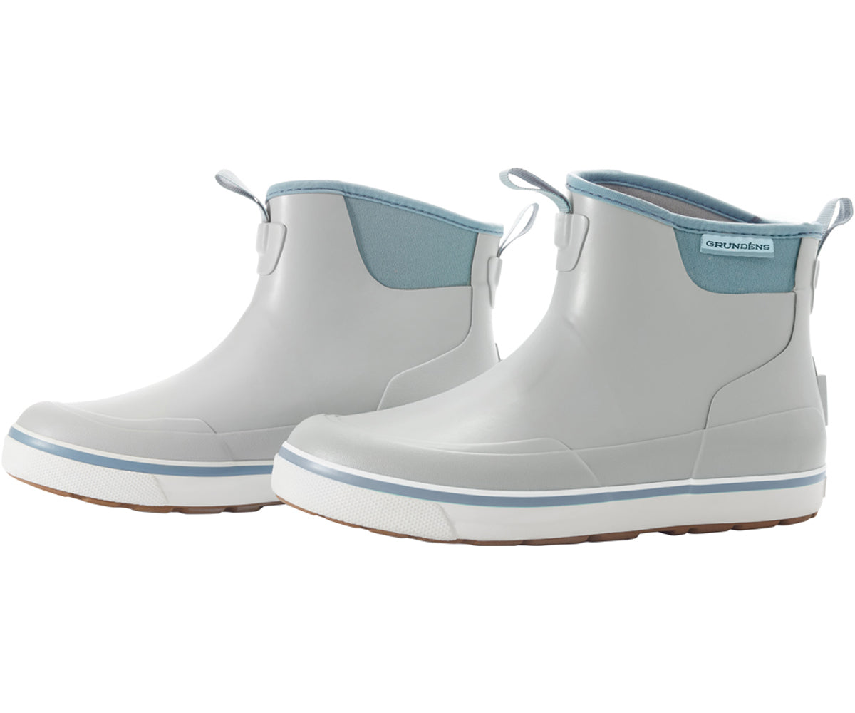 Pair of Women's Deck Boss Ankle Boot in Surf from the side view