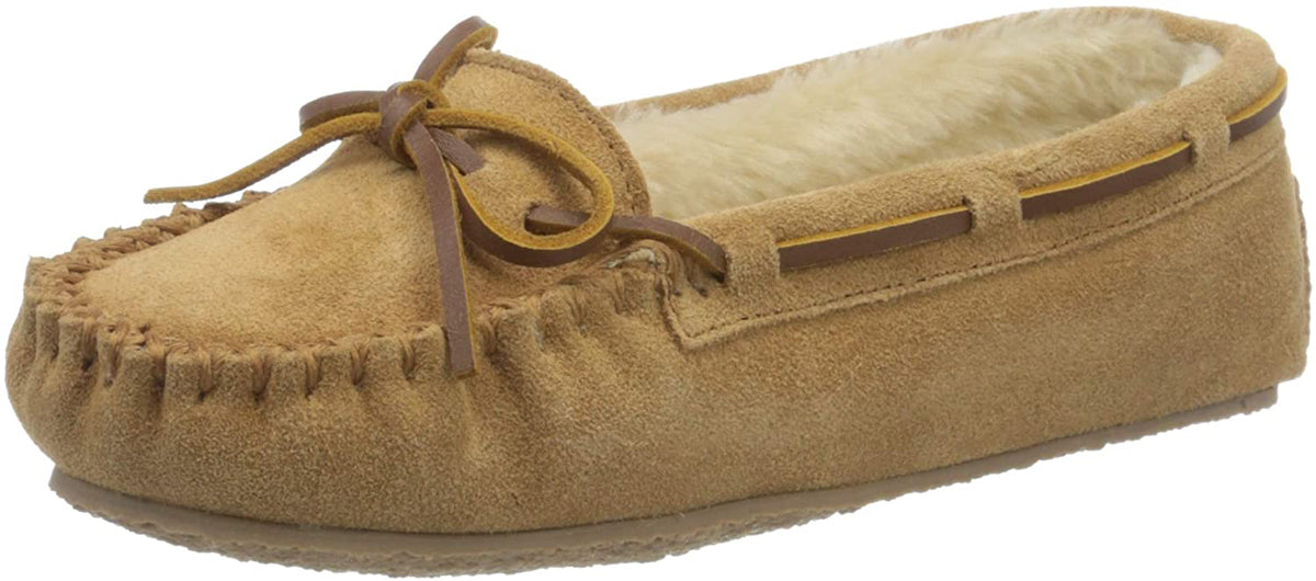 Women's Minnetonka Cally Faux Fur Slipper in Cinnamon from the front view