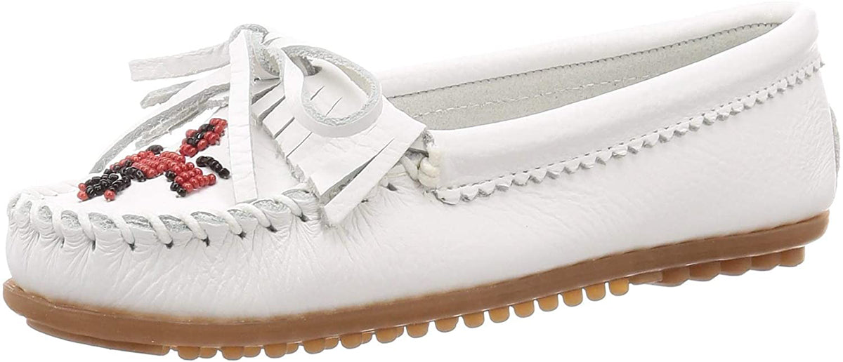 Women's Minnetonka Thunderbird II Mocassin in White from the front view