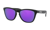 Women's Oakley Frogskins (Asia Fit) Sunglasses in Matte Black Prizm Violet