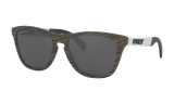 Women's Oakley Frogskins Mix Sunglasses in Woodgrain Prizm Black Polarized 