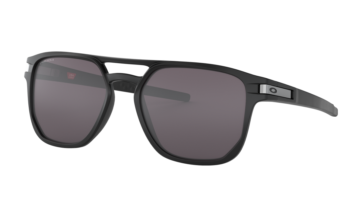 Women's Oakley Latch Beta Sunglasses in Matte Black Prizm Grey