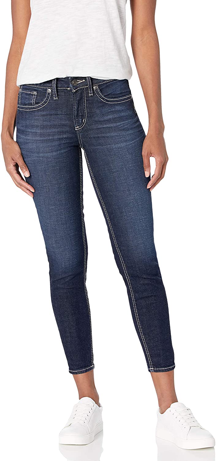 Women's Silver Jeans Suki Curvy Fit Mid Rise Skinny Jeans in Clean Dark Rinse from the front